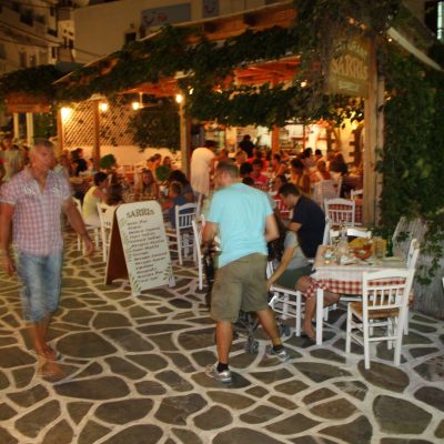 Sarris Tavern – Authentic seafood cuisine with heart